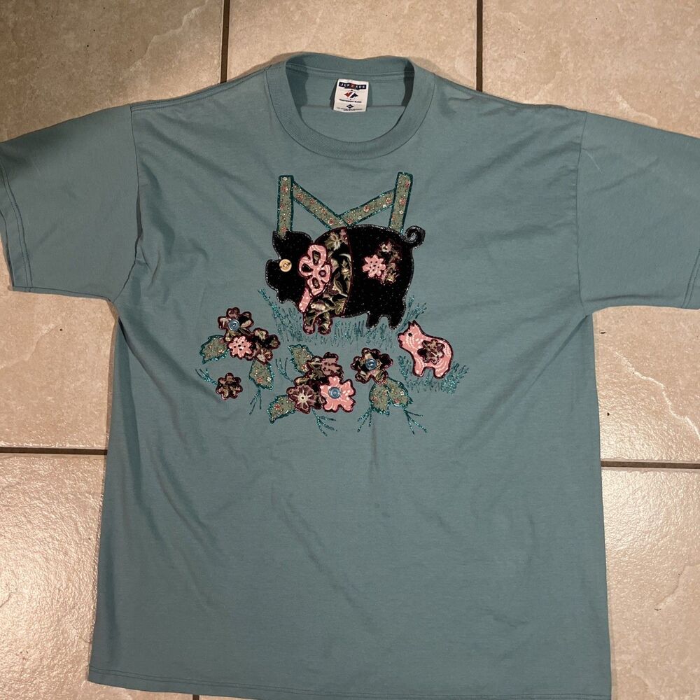 Vintage Jerzees Heavyweight T-Shirt Made in USA Pig Floral Applique Grandmacore